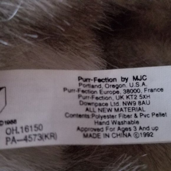 Grey wolf, small, soft toy, plush toy, realistic looking, animal toy classic - Picture 9 of 9